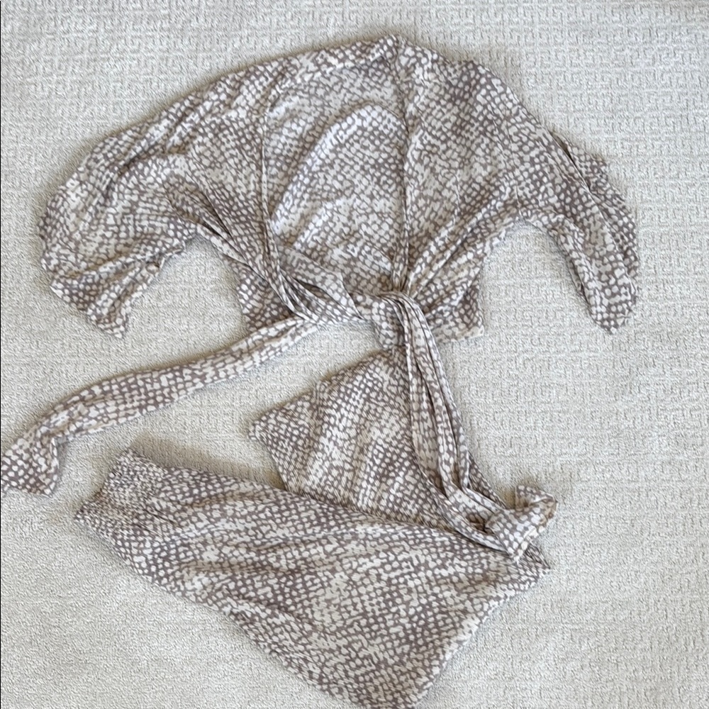 Mahina Patterned Wrap Top and pants Set